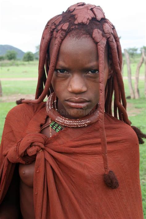 himba girl|Himba Women: A Portrait of Strength, Beauty, and Enduring。